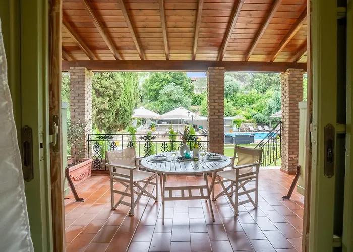 Corfu Club Maisonette 2 شقة فندقية 3*