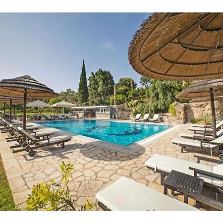 Corfu Club Maisonette 2 Aparthotel