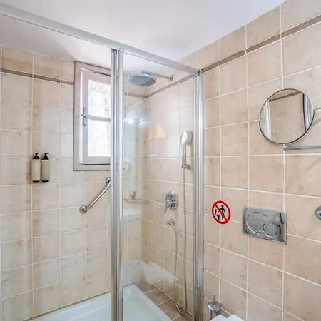 Corfu Club Maisonette 2 Апарт-отель Danilia