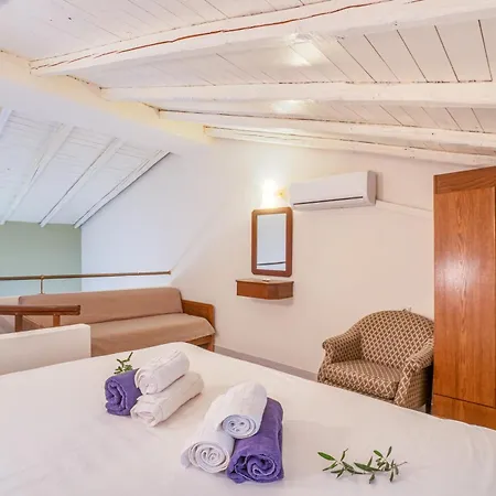 Corfu Club Maisonette 2 3*